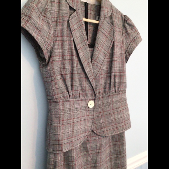 Checkered Grey classic Lady Dress - Picture 5 of 7